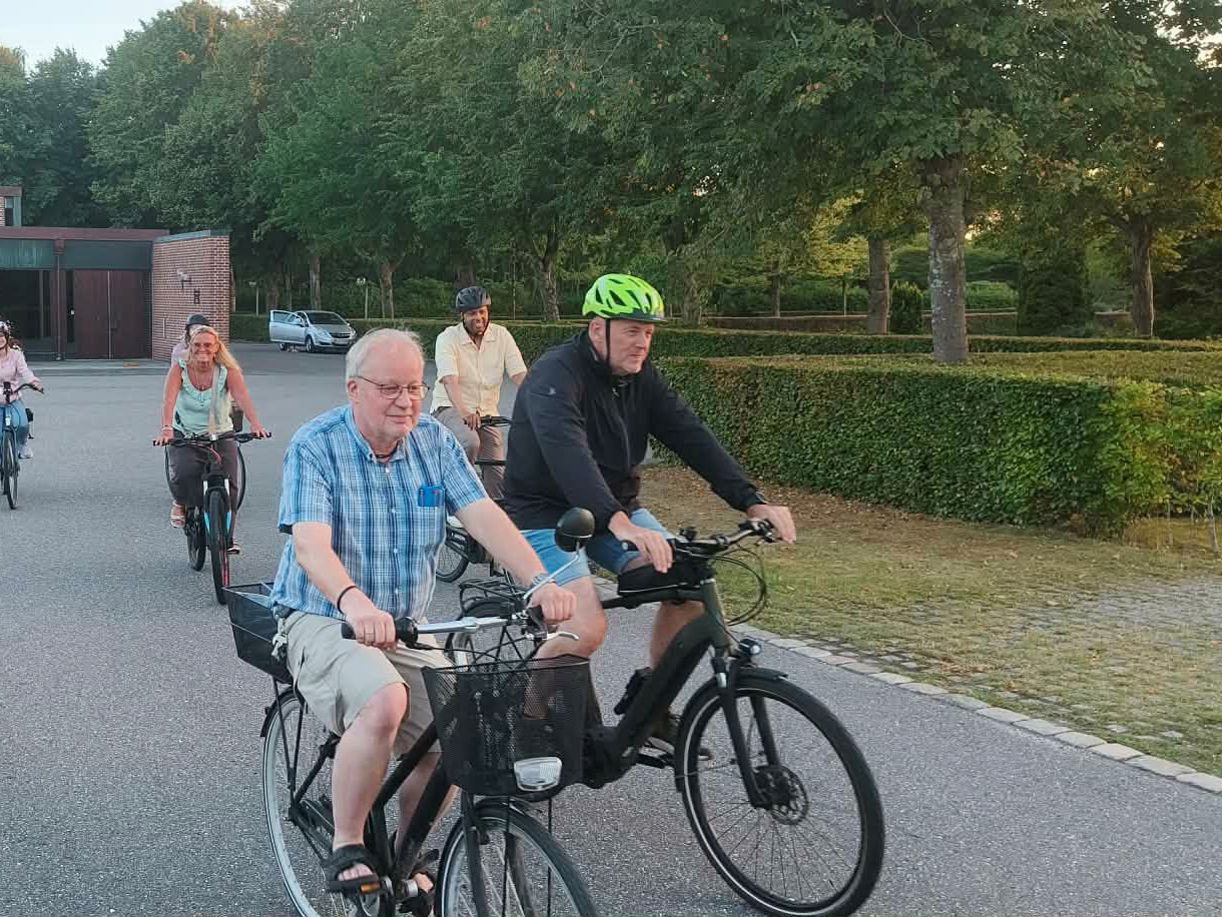Cykeltur i Vejgaard med tid til at snakke fællesskab og tryghed